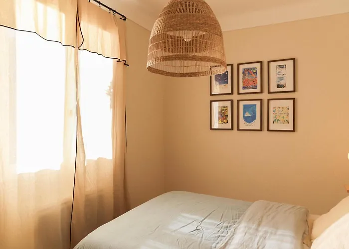 Appartement Unique! Au Centre Historique With 2 Bedrooms And Terrace