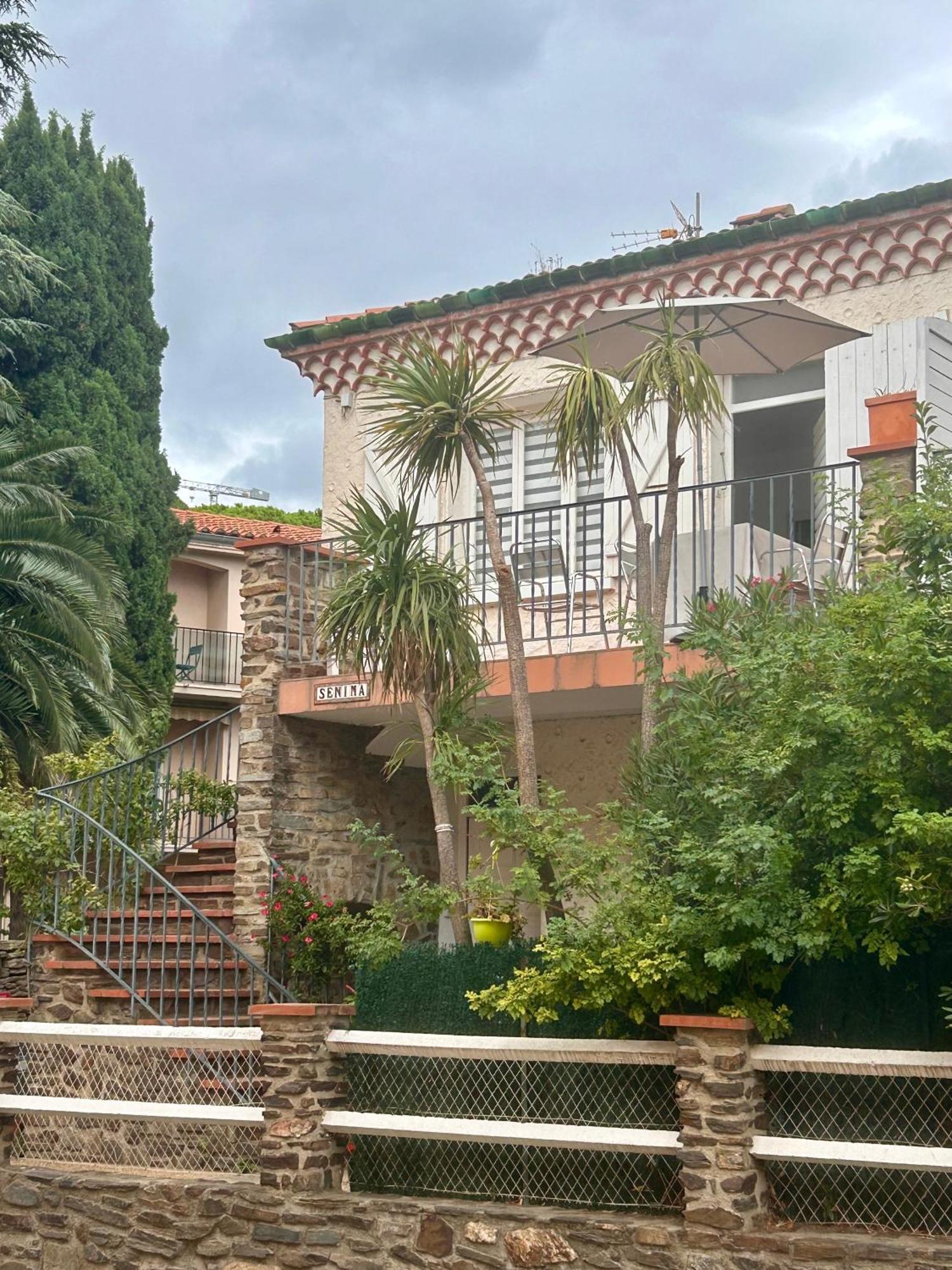 Unique! Au Centre Historique With 2 Bedrooms And Terrace Appartement